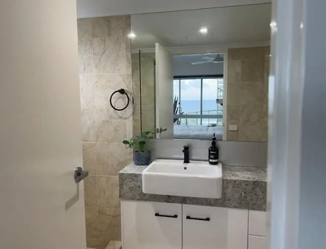 Absolute Beachfront Penthouse Sunshine Coast Qld Caloundra 0*,