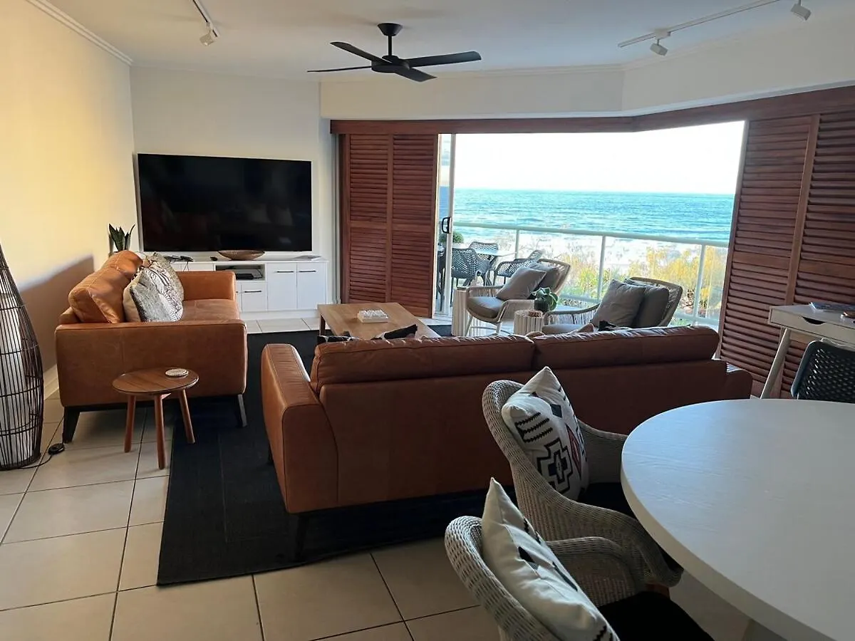 Absolute Beachfront Penthouse Sunshine Coast Qld Caloundra